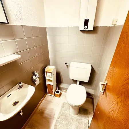 Buere Blick Mit Pool & Sauna Direkt Im Skigebiet Winterberg, Ski, Bike, Golf * Winterberg